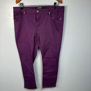 Jordache Women’s Plus Jeans sz 18 Skinny #F131